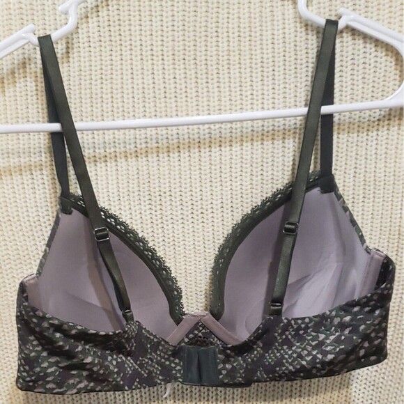 💖CALVIN KLEIN SEDUCTIVE COMFORT PUSH UP BRA 36B-ANIMAL PRINT, WORN ONCE 💖 - Picture 3 of 6